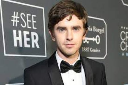 Freddie Highmore has secretly married to British girl.